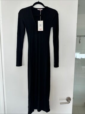 Bayse Black Long-Sleeve Ribbed Maxi Dress